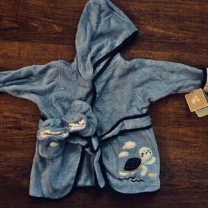 Blue Kids Bathrobe with Turtle Design. Matching footies included!